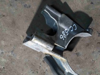Кронштейн топливного фильтра, ориг. номер 9642089680, Citroen C5 2000-2004
