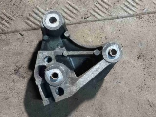 Кронштейн КПП, ориг. номер 510019, Citroen C3 2002-2006