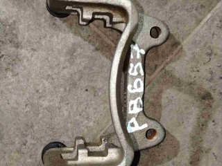 Скоба суппорта, Volkswagen Passat B6 2005-2010
