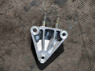 Кронштейн двигателя, ориг. номер 1S716030AB, Ford Mondeo 3 2000-2003