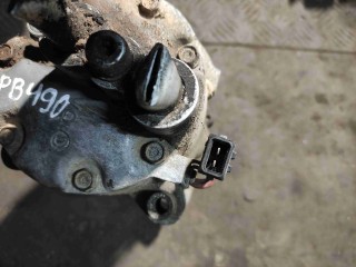Компрессор кондиционера, ориг. номер 1H0820803D, Volkswagen Passat B4 1993-1997