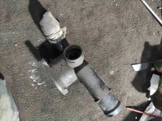 Фланец (тройник) системы охлаждения, ориг. номер 06A121133D, Volkswagen Golf 4 1997-2006