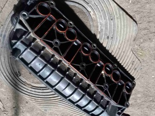 Коллектор впускной Volkswagen Golf 5 2003-2009