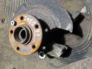 Ступица передняя правая, Volkswagen Transporter T4 1990-2003