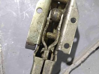 Ограничитель хода двери, ориг. номер 701827545, Volkswagen Transporter T4 1990-2003