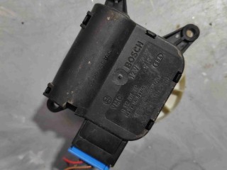 Моторчик заслонки печки Audi A4 B6 2000-2006