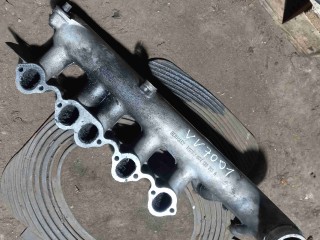 Коллектор впускной, ориг. номер 074129713R, Volvo V70 1996-2000