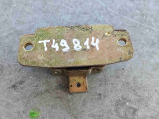 Направляющая крышки багажника, ориг. номер 701829721, Volkswagen Transporter T4 1990-2003