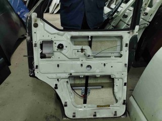Дверь передняя правая, Volkswagen Transporter T4 1990-2003