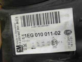 Фара правая Opel Astra J 2009-2012