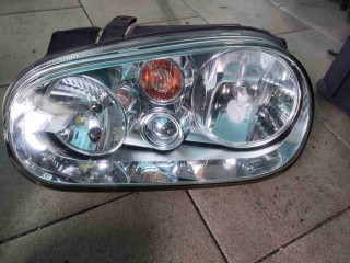 Фара левая Volkswagen Golf 4 1997-2006