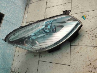 Фара правая Citroen C4 Picasso 2006-2013