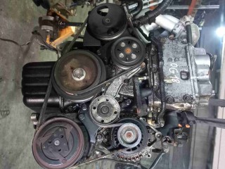 Двигатель, ориг. номер OG18, Nissan Almera Tino 2000-2003