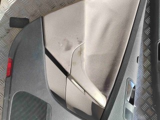 Обшивка двери (дверная карта) комплект, Volkswagen Passat B6 2005-2010