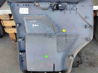 Обшивка двери передней правой (дверная карта), Volkswagen Transporter T5 2002-2009