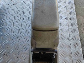 Подлокотник Audi A6 C5 1997-2001