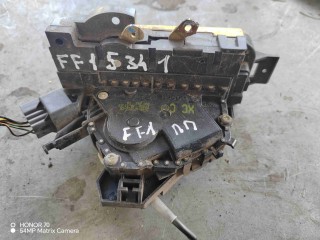 Замок двери передней правой Ford Focus 1 1998-2001