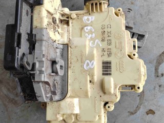 Замок двери задней левой Volkswagen Passat B6 2005-2010