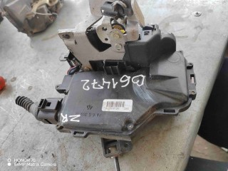 Замок двери задней правой Volkswagen Passat B6 2005-2010