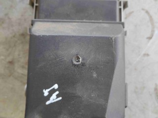 Блок предохранителей (блок реле), ориг. номер 13222786, Opel Astra J 2009-2012