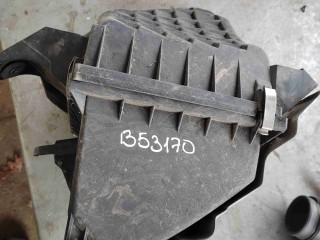 Корпус воздушного фильтра Volkswagen Passat B5 1996-2001