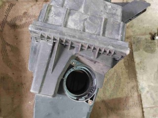 Корпус воздушного фильтра, ориг. номер 7H0129601M, Volkswagen Transporter T5 2002-2009