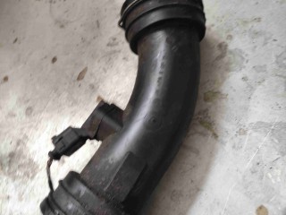 Патрубок интеркулера Volkswagen Transporter T5 2002-2009
