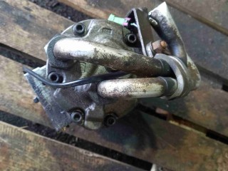 Компрессор кондиционера, ориг. номер 8D0260805D, Volkswagen Passat B5 2000-2005