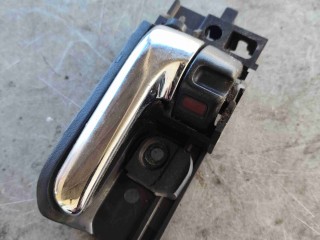 Ручка внутренняя передняя левая, Toyota Avensis 2003-2006