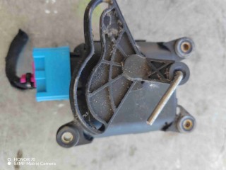 Моторчик заслонки печки, ориг. номер 4B1820511C, Audi A6 C5 1997-2001
