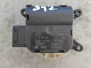 Моторчик заслонки печки, ориг. номер 8E1820511C, Audi A4 B7 2004-2009