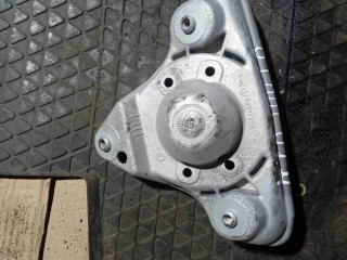 Опора амортизатора верхняя (чашка), ориг. номер 8D0412383E, Audi A4 B5 1999-2001