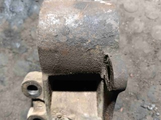 Кронштейн КПП, ориг. номер 701399201, Volkswagen Transporter T4 1990-2003