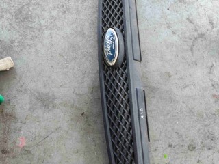 Решетка радиатора, ориг. номер 2S618200, Ford Fiesta 5 2001-2007