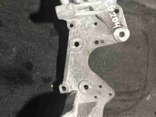 Кронштейн ТНВД, ориг. номер 059130147P, Audi A6 C6 2004-2008