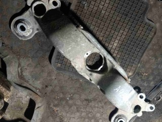 Кронштейн КПП, ориг. номер 8E0399263AB, Audi A4 B6 2000-2006