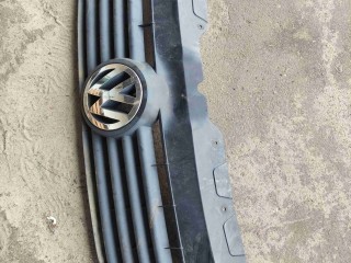 Решетка радиатора, ориг. номер 7H0807101, Volkswagen Transporter T5 2002-2009