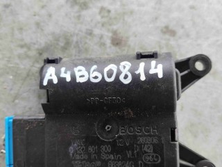 Моторчик заслонки печки, ориг. номер 8E1820511A, Audi A4 B6 2000-2006
