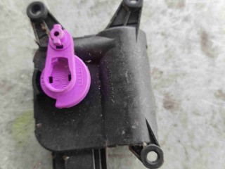 Моторчик заслонки печки, ориг. номер 8E1820511A, Audi A4 B6 2000-2006
