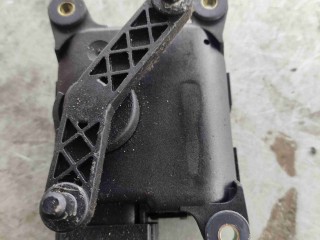 Моторчик заслонки печки, ориг. номер 4B1820511D, Audi A6 C5 1997-2001