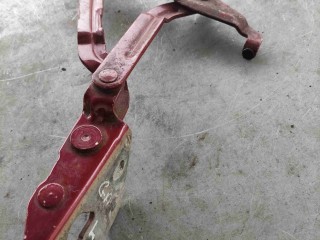 Петля капота, Volkswagen Passat B5 GP 2000-2005