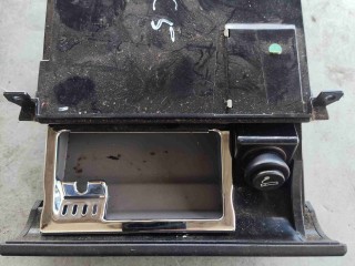 Пепельница, ориг. номер 4B0857951, Audi A6 C5 2001-2005