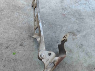Петля капота, Opel Zafira B 2008-2014