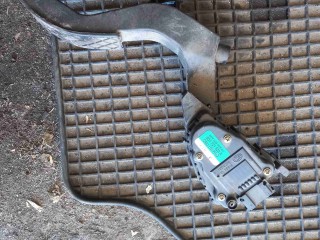 Педаль газа, ориг. номер 8D1721523A, Volkswagen Passat B5 2000-2005