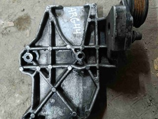 Кронштейн компрессора кондиционера, ориг. номер 058260885C, Volkswagen Passat B5 1996-2001