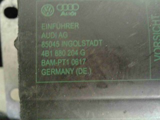 Подушка безопасности пассажира Audi A6 C5, универсал, левый руль, 4B188024J