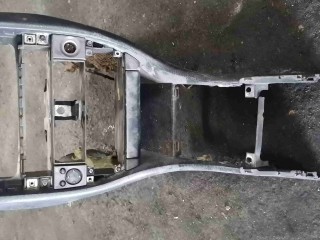 Консоль салона(кулисная часть), ориг. номер 4A1863241, Audi A6 C4 1994-1997