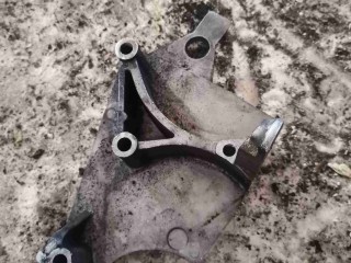 Кронштейн двигателя, ориг. номер 8200206982, Renault Clio 3