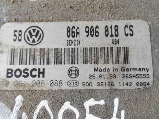 Блок управления двигателем (ЭБУ)), ориг. номер 06A906018CS, Volkswagen Golf 4 1997-2006