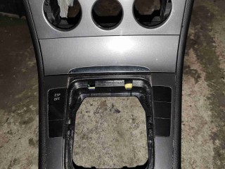 Консоль салона(кулисная часть), ориг. номер 3C0862531C, Volkswagen Passat B6 2005-2010